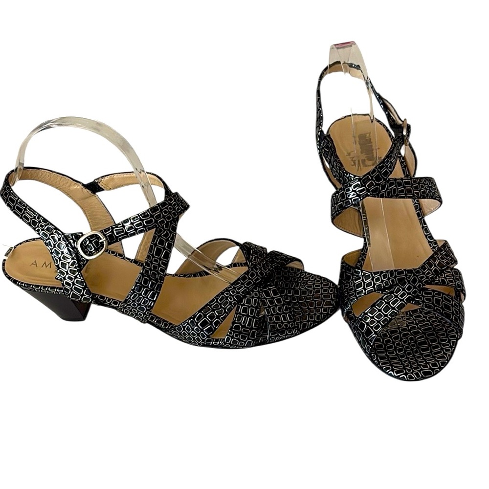 Amalfi by Rangoni Sandals, leather, Black with silver accents, size 9.5 - Picture 2 of 8